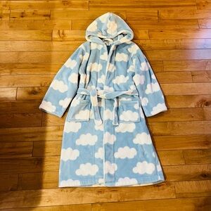 Tucker + Tate Kid’s Size 10/12 Blue and White Cloud Hooded Plush Robe